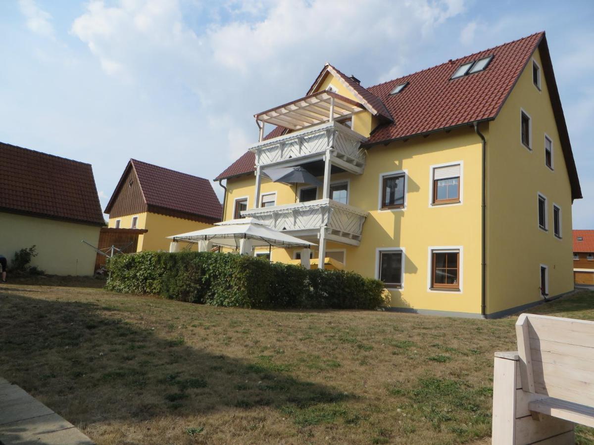 Pension-Gaestehaus Kueblboeck Neualbenreuth Eksteriør bilde